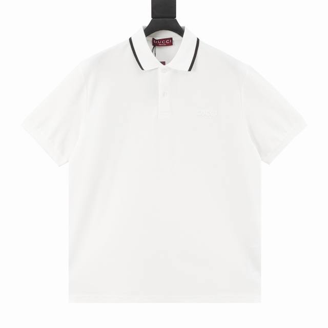 Gucci古驰Guc 撞色领字母激光刺绣短袖polo衫 原版6900购入开发，面料采用220G原版定制全棉，胸前进口机激光刺绣，每个字母定位。上身立挺，落肩Os