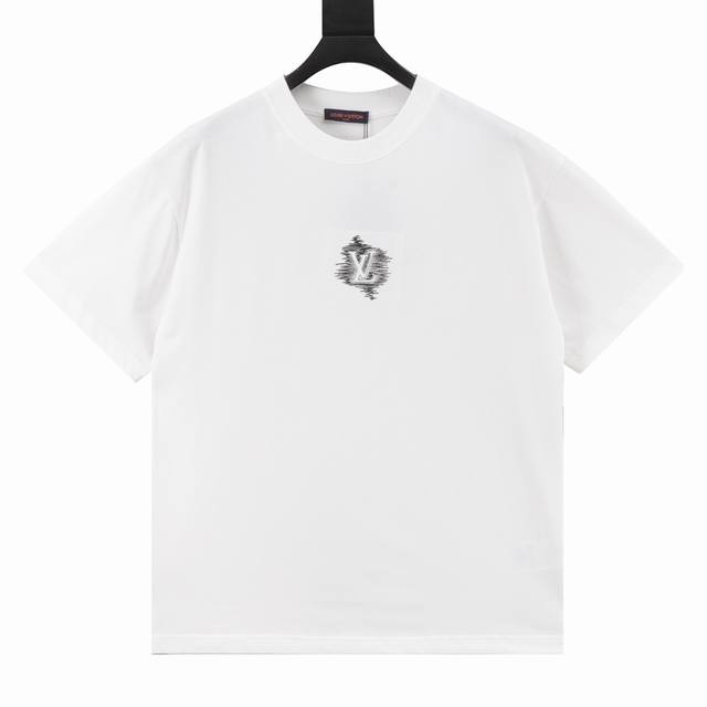 Louis Vuitton 路易威登 25Ss 简约Logo刺绣短袖T恤 购入原版开模打造，全套定制辅料，所有细节完美还原 定织定染260G纯棉双纱紧密棉面料，
