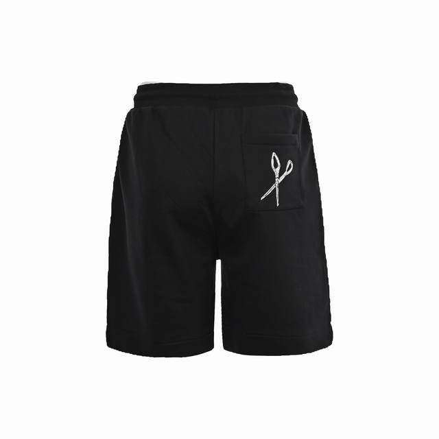 Louis Vuitton 路易威登 23Ss 刺绣锤子短裤 刺绣针数高达7万针，还原Zp 一比一，定制定染 手感非常舒服 超级百搭好看的一款短袖 三标齐全 非