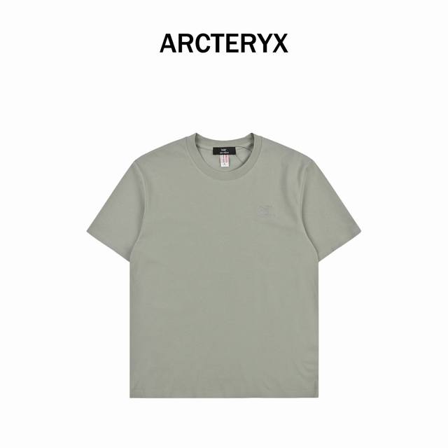 始祖鸟*Arcterxy新款经典立体绣花无痕T恤短袖， 特殊客供进口5A物理抗菌面料！吸湿冰感排汗无痕短袖 重磅打造最新款短袖T恤！！意犹未尽 这么简单却有着拍