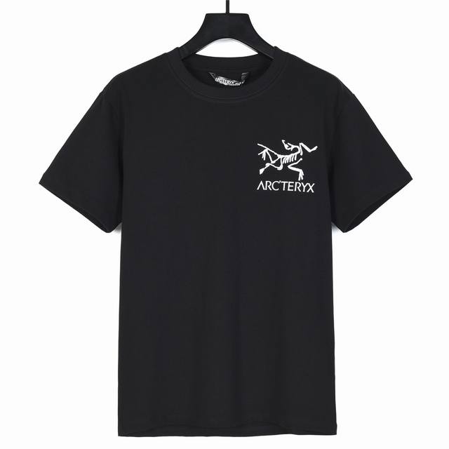 上新 基础黑白标 Arc’Teryx始祖鸟24Ss基础经典Logo印花短袖.前后印花 定制面料洗水后260克重双纱100%精梳全棉面料 印花工艺，螺纹定织定染无