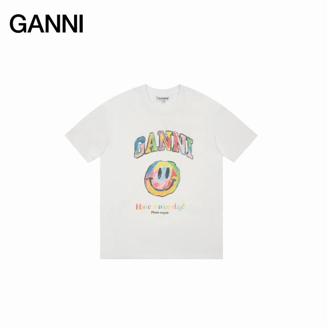 Ganni25Ss 笑脸短袖彩虹地球环保主题T恤 如果你还不认识来自哥本哈根的Ganni 那真的要告诉你 这个牌子穿过的明星实在是太多了 韩潮顶流加持和她独具特