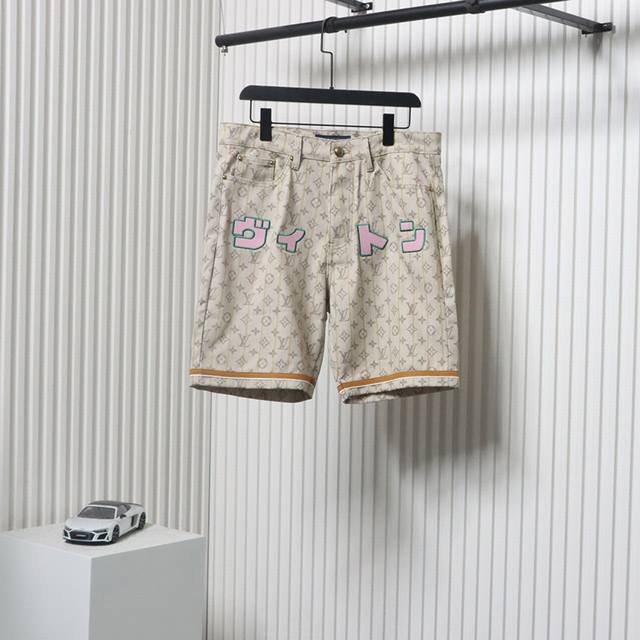 Louis Vuitton 路易威登走秀联名日语短裤 料采用7S*7S斜纹全棉牛仔布纬纱采用紧密赛络纺原棉纱线 成衣采用炒砂洗水工艺缸内添加海盐海沙高锰酸钾助剂
