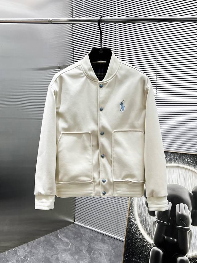 保罗 2025新款 棒球服 夹克 外套，高端版本！专柜定制面料 透气舒适度高，细节无可挑剔，品牌元素设计理念，体现高品质。手感细腻柔软！呈现休闲裁剪，上身版型超