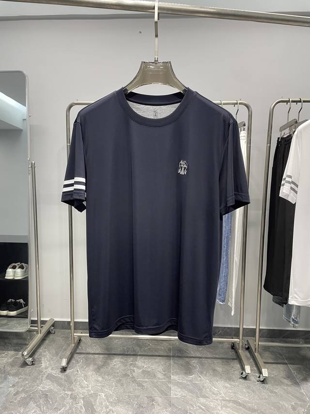 Bc25Ss春夏新款顶级丝光棉布基础圆领短Tee，男士经典徽章刺绣休闲短袖T恤衫！贸易公司渠道稀出，领先官网发售！Bc家新款T恤，无疑成为了男士们衣橱中的新宠！