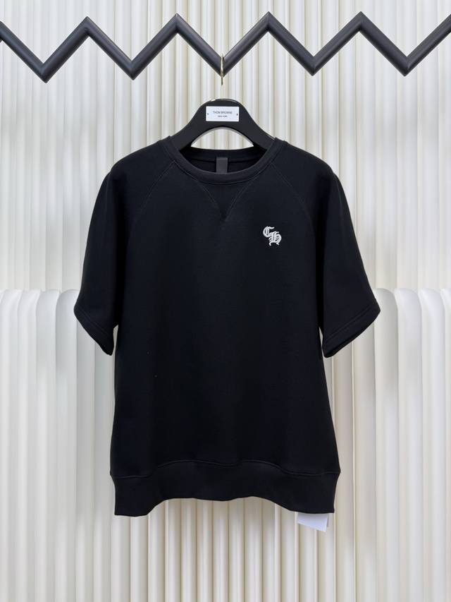 克罗心Chrome Hearts套头刺绣短款卫衣 正品开版-实体柜台-顶奢品质 秒杀市面一切版 原版6650购入 开发成本极高 面料采用抓绒面料 用量极大 刺绣