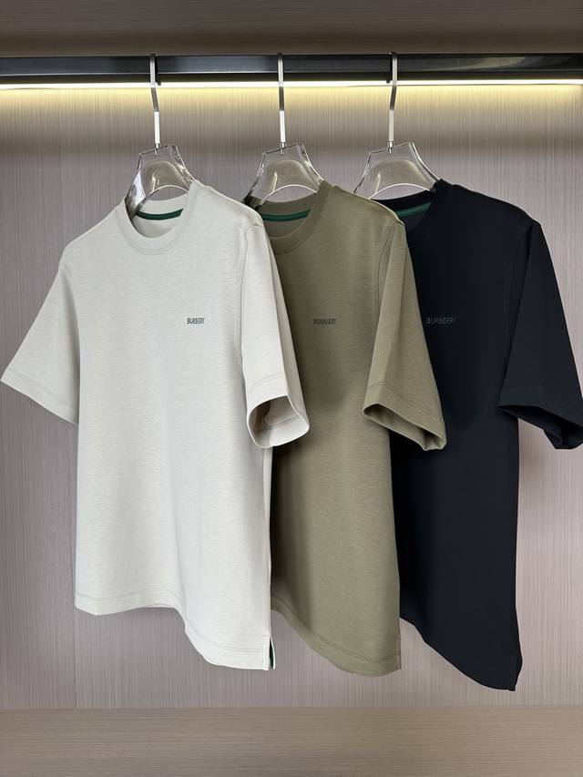 衣服 裤子 Bbr家最新25Ss爆款套装来袭 面料采用原版定制 面料柔软轻盈 吸湿排汗 上身超级舒服 颜色：黑色，军绿色，浅杏色 尺码48-56