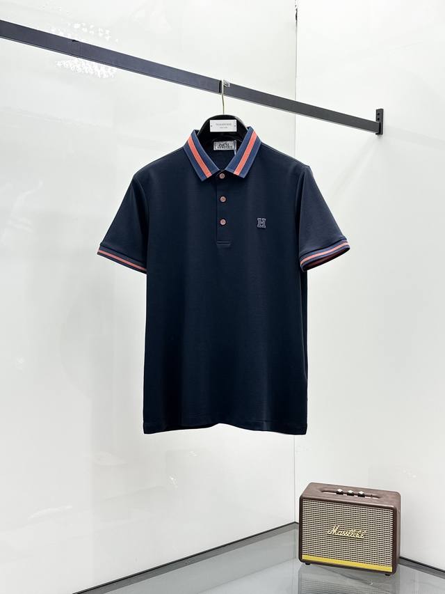爱马仕 三标齐全 2025Ss夏季新款字母Logo男士翻领polo衫！经典商务男款，高端男装的天花板级别的商务男款！简约时尚大气不失优雅，单穿内搭体面过人，品质