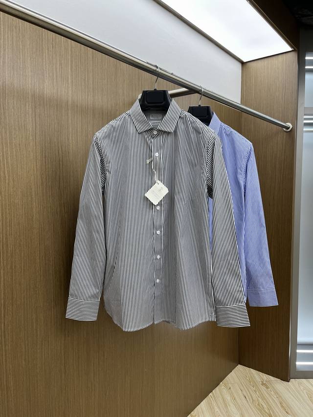 Bc 高品质 早春新款休闲衬衣抢先发售 男士日常出门闭眼搭 高级定制面料 魅力在于创造了简约奢华感的时尚,随意搭配感受英式风格独特气质. 宽松的版型展现出休闲随