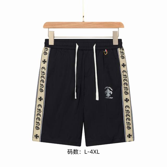 克罗心 2025春夏季新款，最新休闲短裤。原版裤型上身休闲百搭、随性慵懒范，高级定制进口双面平纹弹力面料，订制工艺 舒适感爆棚。高端大气，夏天的味道有没有，首选