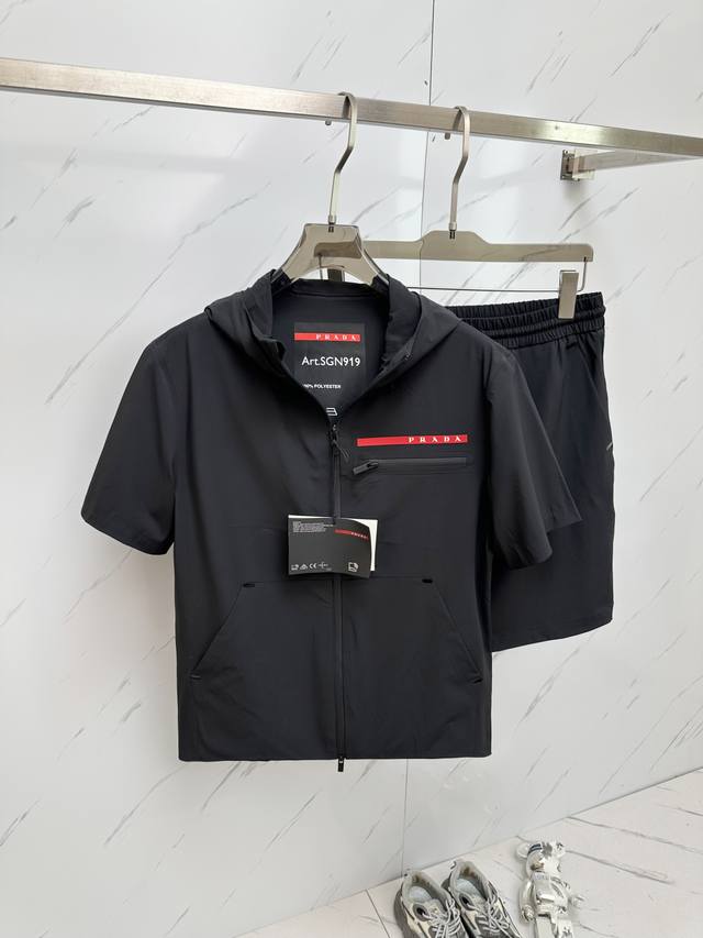 prada 上衣 短裤 48 56