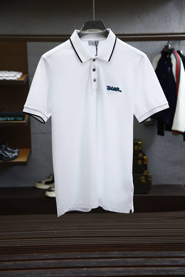 Dior迪奥- 2025Ss夏季新品，男士胸前经典徽标刺绣珠地网眼商务休闲短袖polo衫！香港洋行渠道货，重磅高端级臻品，完美沿袭了普家的精髓与基因，胸前衣身同