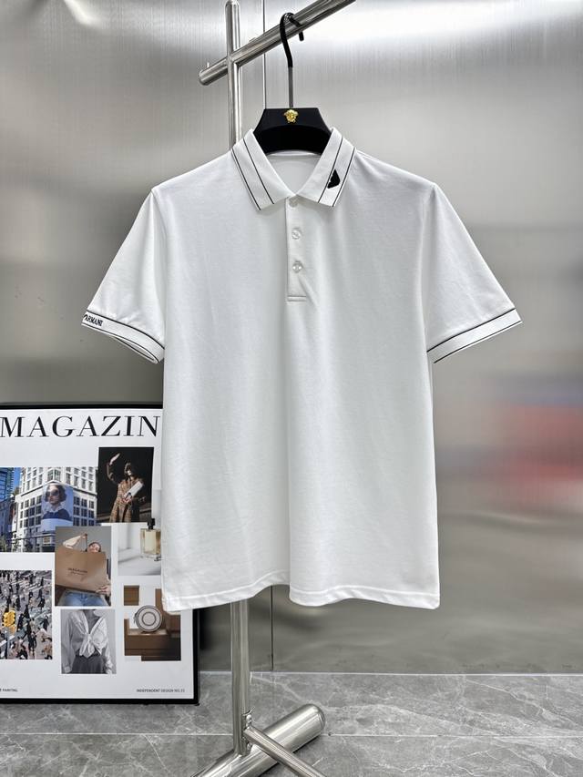 阿玛尼 Armani春夏新款男士短袖polo衫，品牌最新设计元素！既不单调也不复杂,恰到好处的展现品味！客供顶级定制珠地棉面料！舒适吸汗透气根本不在话下,面料独