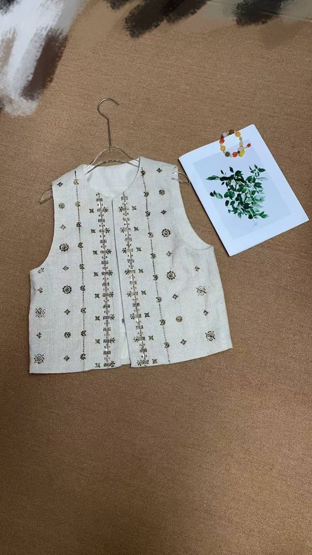 亚麻钉珠工艺高级取边裁设计感十足单色四码Smlxl