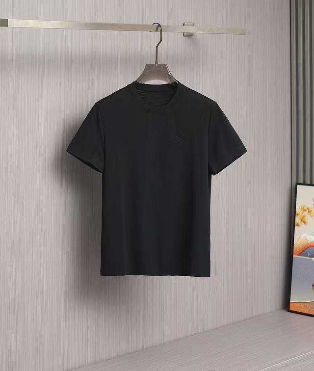 Bc新品上架！精品渠道 外贸出口订Brun*Llo Cucin*Ill 2025Ss 男士商务圆领短袖T恤 Bc的每一件成衣都是独一无二的奢品风采.简约大气的高