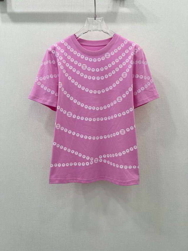 Chan*L 25新款圆领气泡链条T恤 暗藏Logo 独家高版出品！采用克重纯棉制成 略带有弹力 呈现显瘦视觉效果 品牌自带的时尚感立现 随心打造减龄风格 单穿