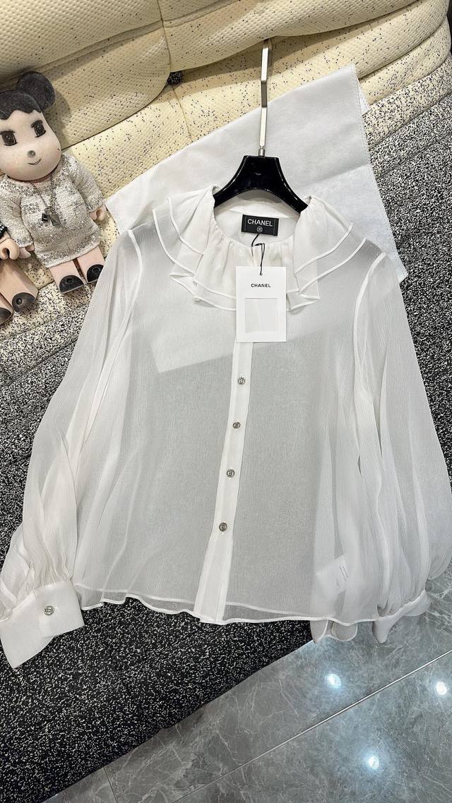 Chan*L*25春夏新款衬衫 100%桑蚕丝 搭配任何衣服都好看 码数 36 38 40