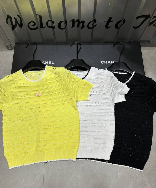 新品上线 款号: 6# #香香亮片短袖实拍图