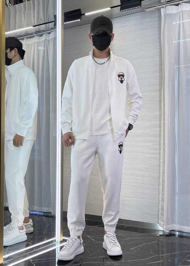 上衣 裤子 Fend*芬-迪25S新款休闲天丝套装！男女同款～同步发售！经典老佛爷造型.精致订制皮牌.运动休闲风格，街头型男的轻盈灵动相结合，上身完全不挑人的款