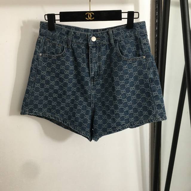 款号20252270 Gucc*新款 老花Gg字母提花高腰牛仔短裤，蓝色，S-Xl， M码；腰围72，长38