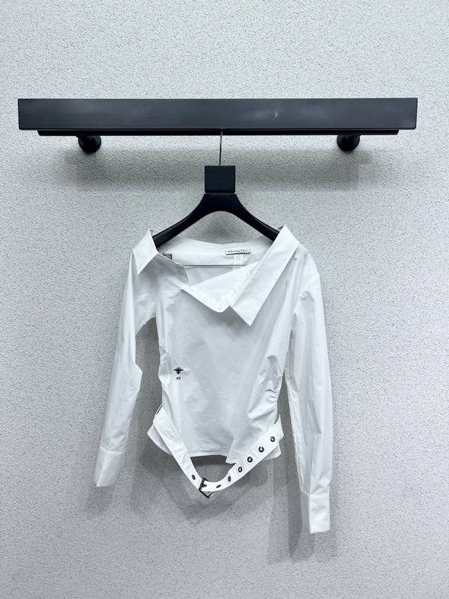 D家小蜜蜂斜领衬衣 经典又有型 各种都能完美驾驭～高级成衣做法，细节美到爆！精美又日常，轻松驾驭！质感棒棒哒！减龄 时髦休闲少女感，强推 高品质 尺码Sml