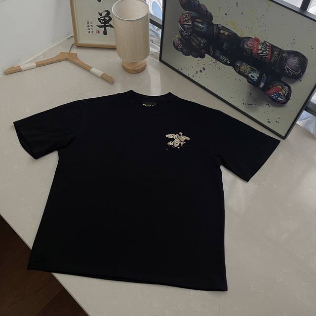 boy London25老鹰情侣短袖Tee男女同款 超高版本 经典图案设计朋克不羁！！面料由品牌面料商直接供应 日本进口胶浆印花，这个印花很稳固的不会开裂，男女