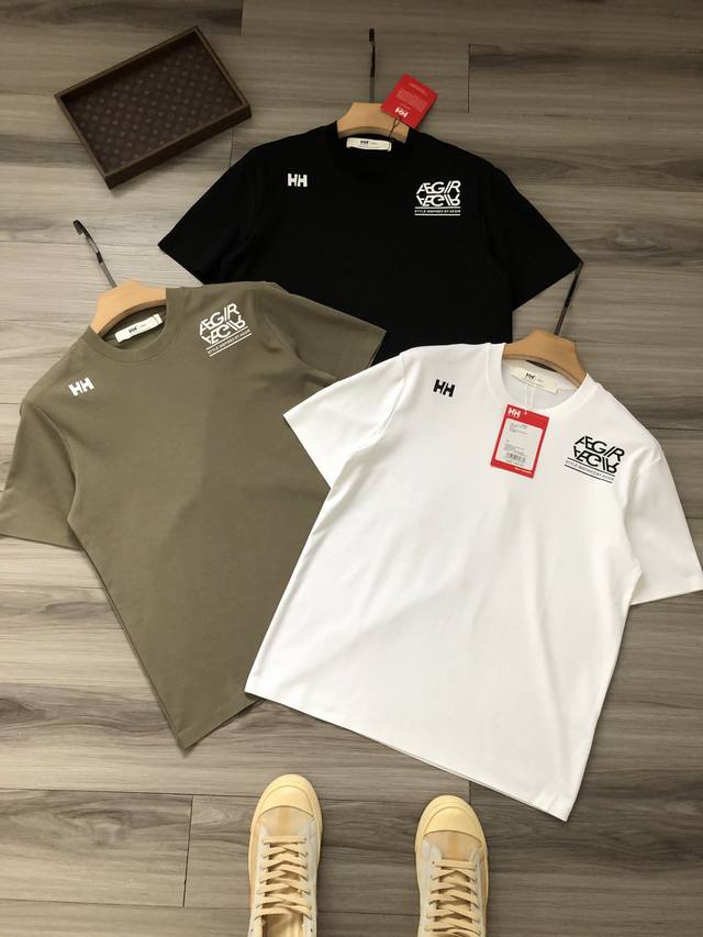 helly Hans*N丨Hh 三色字母Logo胶印 无痕压胶男款运动休闲运动透气防晒速干圆领短袖T恤. 颜色：白色 军绿 黑色. 材质：棉纶 氨纶 锦纶混纺面