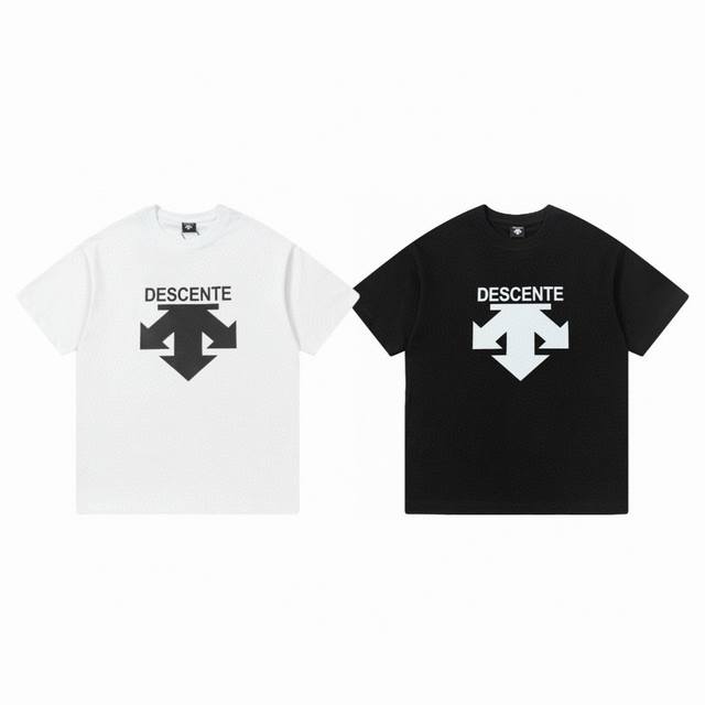 descente 迪桑特 经典标识 Logo 印花情侣圆领休闲短袖-原单版本 Color：白色 黑色 Size：S M L Xl Number：250448 独
