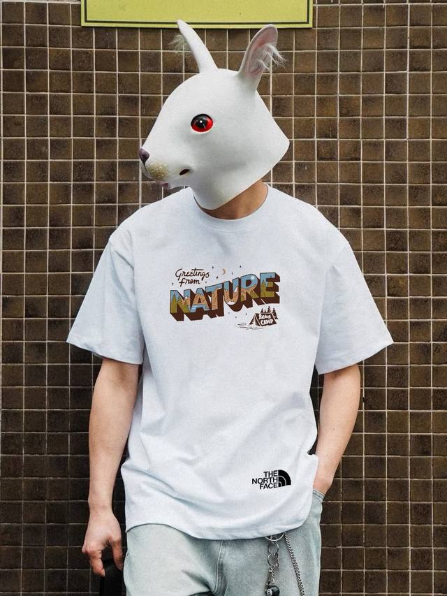 260G重磅纯棉 The North Face 北面 Tnf Nature 户外自然休闲短袖T恤 情侣款 男女同款 面料工艺： 1.260G重磅纯棉，100%棉