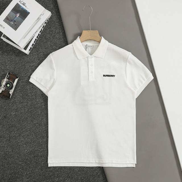 顶级版本 Bbr巴宝莉 2025春夏新款男士短袖Polo衫， 品牌最新设计元素！既不单调也不复杂,恰到好处的展现品味！ 胸口经典小字母刺绣 后背Tb大刺绣图案