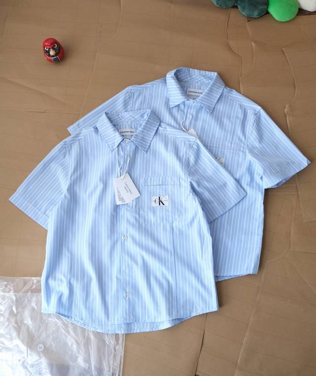 calvin Klein Jeans 韩国代购24夏男时尚翻领条纹短袖休闲宽松衬衫 J325769 Ck Jeans韩国代购 24夏新款男士条纹短袖衬衫 经典翻