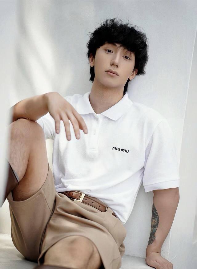 miu Miu缪缪 Ss24 纯色字母Logo刺绣套头短袖Polo衫 原版购入 完美还原 全定制 代购高端版本！面料定织32支精梳全棉240克洗水双珠地面料 吊