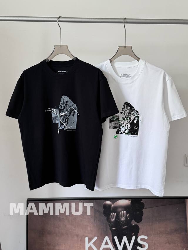 峰骨铭章｜Mammut 30周年攀登图腾典藏系列短袖T恤 岩壁从不妥协，但风会记住所有向上的形状 当阿尔卑斯的岩壁成为记事簿 Grandes Jorasses