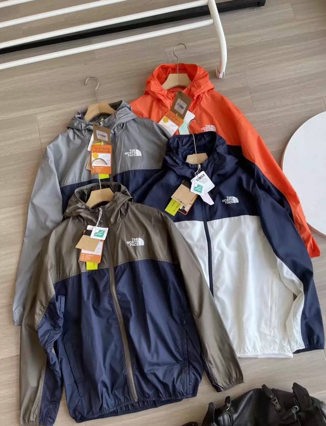 北面男Sun Chase户外多效衣凉感防晒衣防风骑行Thenorthface 87Vy 线上500+ 25新款面料舒服到爆！定织防撕裂细格防晒冰感面料！！Upf