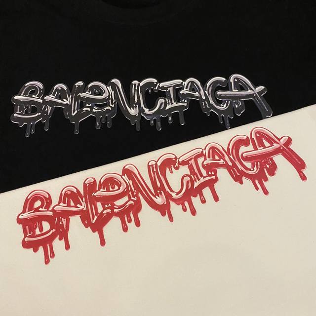 巴黎世家Balenciaga泼墨裸眼3D中式书法字体情侣款短袖T恤 男女同款，采用260克双纱紧密纺面料， 手感非常舒服 永不过时的经典款，Os落肩版型 时尚又