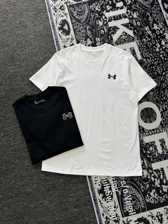 under Armour 安德玛 Ua 胸前贴布刺绣Logo情侣短袖T恤 小红书热门爆款，明星网红同款穿搭，男女日常通勤穿搭必备单品！ 高品质260克高克重双纱