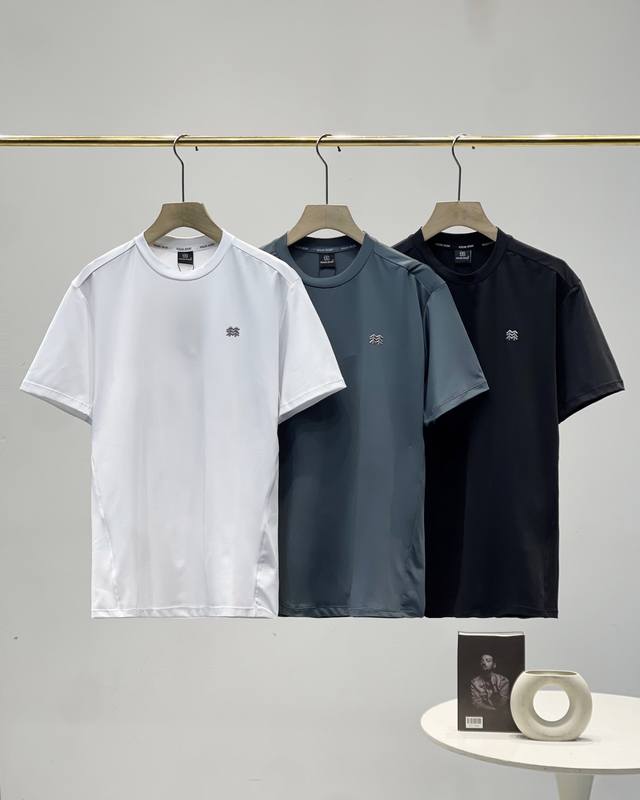 kolon Sport 可隆专柜新款 男女同款Seco圆领短袖速干T恤 运动休闲户外吸湿T恤短袖，夏Upf70+防晒抗菌上衣.Kl后字母圆领体恤这款T恤主打功能