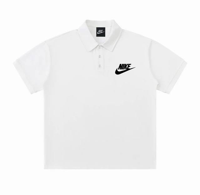 nike 耐克经典Polo衫短袖T恤 甄选高品质网眼速干面料 舒适透气 不闷不热 手感软糯细腻 上身充满质感 非常轻便舒适 运动宽松版型不紧身 轻松驾驭无压力