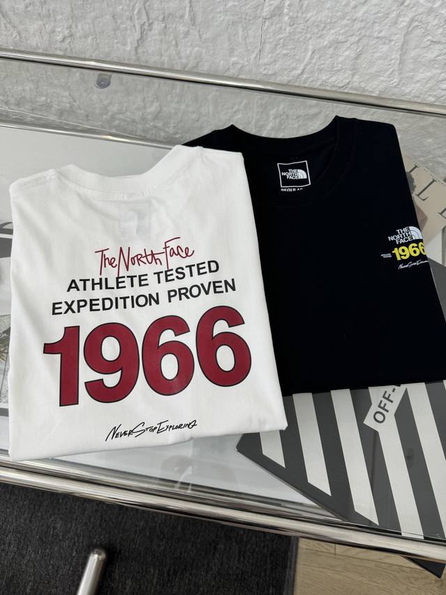 the North Face 北面 25Ss Tnf后背1966字母印花情侣短袖T恤 小红书热门爆款，明星网红同款穿搭，男女日常通勤穿搭必备单品！ 高品质260