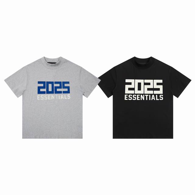 fear Of God Fog Essential 复线 2025 限定款字母 Logo 印花圆领短袖T恤 Color：黑色 灰色 Size：S M L Xl