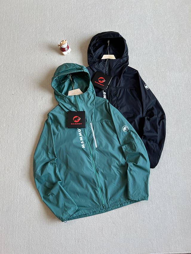 mammut 猛犸象 2025春夏男款轻量透气防风衣皮肤衣Aenergy Wb 线上 0+ 今年最新配色！轻量化面料，单件 +克，Upf70+防晒面料！确保户外