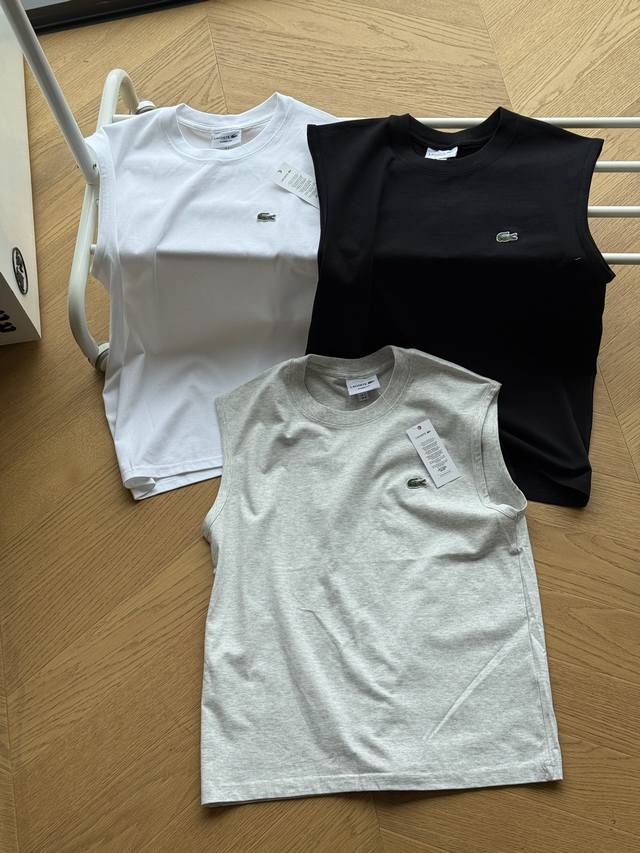 lacoste 法国鳄鱼春夏经典款小鳄鱼刺绣图案背心男女同款 黑色 白色 灰色 3 S-6 Xl 经典小鳄鱼刺绣，100%原版一致还原面料。吊牌，水洗唛，领标一