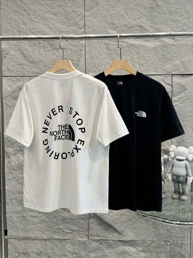 the North Face 北面25夏季新款印花休闲宽松情侣款 短袖T恤Dt859 细节:版本一比一复刻，吊牌 领标 水洗。带Nfc芯片识别 面料：采用40织