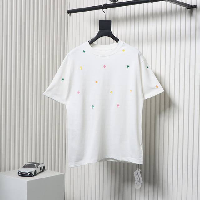 chrome Hearts 克罗心 彩色满标刺绣短袖T恤采用直喷进口机器印花 五金辅料均开磨定制正确配置 黑色2025克罗心正品包装 280克定制定染双纱棉 版