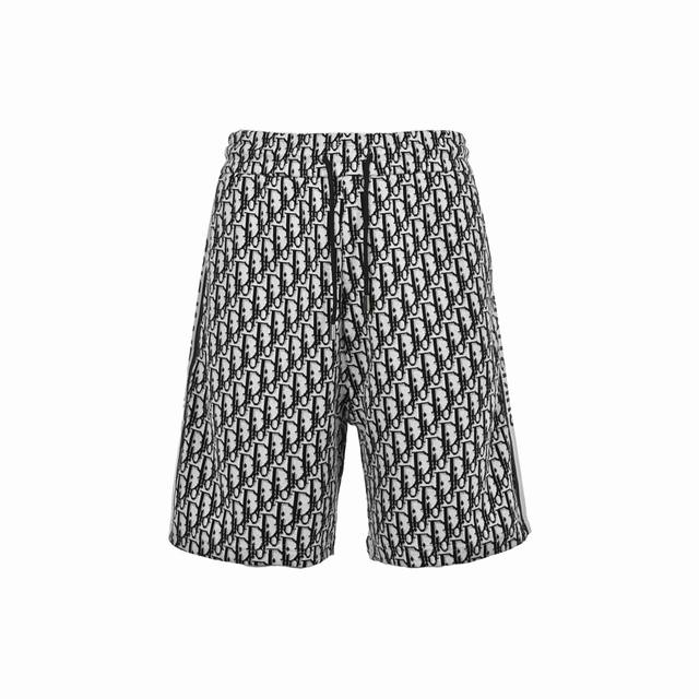 dior 迪奥 24Ss 侧边织带满印提花针织短裤 夏季新款 专柜定制纯棉提花面料 满身Logo 双侧字母织带 超级质感柔软透气 品牌元素设计理念 体现高品质