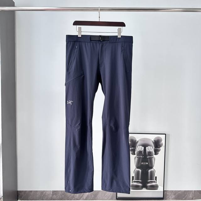 arc'teryx ｜始祖鸟 Palisade Pant速干户外越野休闲长裤 此款裤子非常百搭，弹力腰围,日常上班 户外运动都可以穿着 此款经过鸟家多位著名设计
