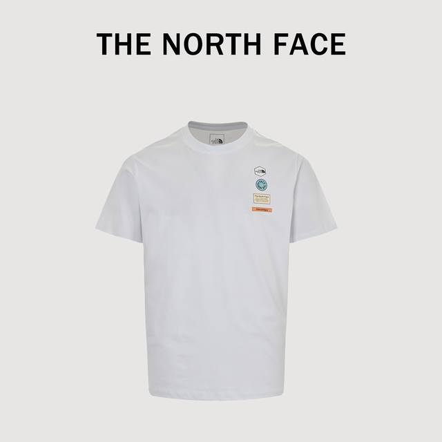 thenorthface 北面 夏季新款复古彩色徽章短袖T恤 领标采用同步印刷领标区别通货缝纫领标面料采用260G50支双纱面料舒适有质感全身印花采用进口原浆材