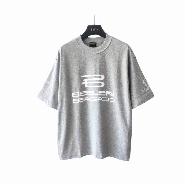 实拍细节图+尺码表 巴黎世家 Balenciaga Ai生成字母短袖 椭圆机印花细腻 图案部份采用涂鸦风格 多工艺字体结合 领口肩部高密度缝线 采用双针锁连包骨
