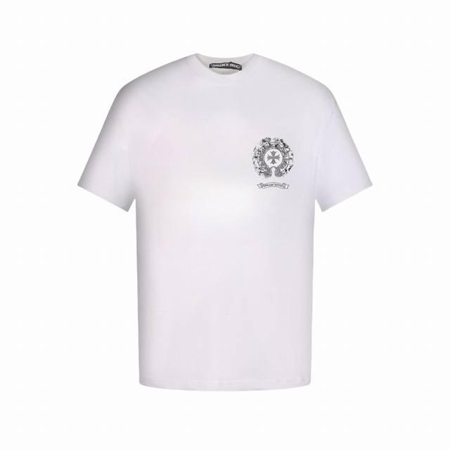 chrome Hearts 克罗心 模糊重影马蹄刺绣短袖T恤 精选260G克全棉双纱面料，相较于市面上低克重的普通款式，其纹路更加清晰可见，展现出非凡的品质。面