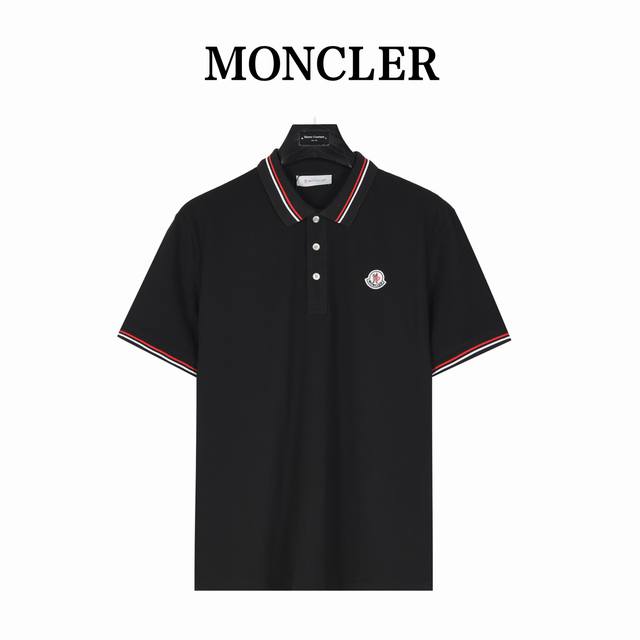 moncler 蒙口 经典小标领口织带短袖Polo衫 衣领为双系统提花定织扁机制成，有弹性，不变形，衣服全部原生布捆边，前胸双层面筒，无明线，无散口，袖口，前胸